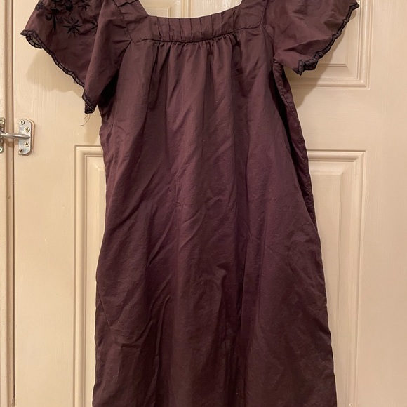 Chocolate brown flutter sleeve dress - Picture 4 of 10